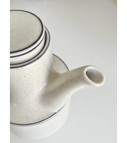 Vintage Tea pot - Gustavsberg Birka by Stig Lindberg kitatori switzerland vintage furniture design classics