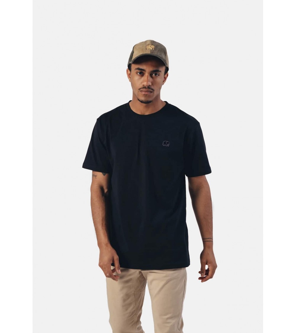 Organic Essential Black T-Shirt Trendsplant Tee shirts bio organic cotton ethical sustainable tshirt