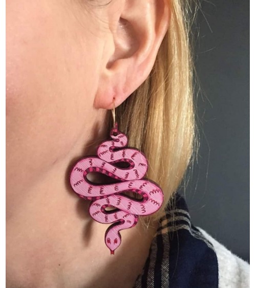 Serpents - Boucles d'oreilles pendantes en bois Su Owen fantaisie original femme suisse