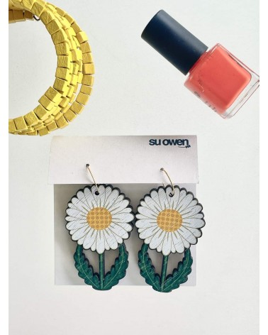 Daisy - Wooden pendant earrings Su Owen cute fashion design designer for women