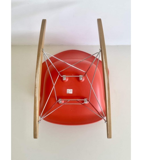 Eames Plastic Armchair RAR - VITRA - Usate kitatori mobili Oggetto di design vintage svizzera