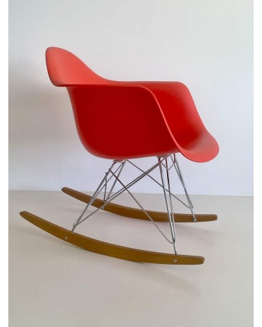 Eames Plastic Armchair RAR - VITRA - Usate kitatori mobili Oggetto di design vintage svizzera