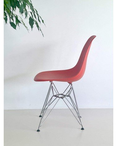 Eames Plastic Side Chair DSR - VITRA - Usate kitatori mobili Oggetto di design vintage svizzera