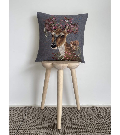 Biche et écureuil - Housse de coussin Yapatkwa coussins décoratifs pour canapé salon deco original suisse