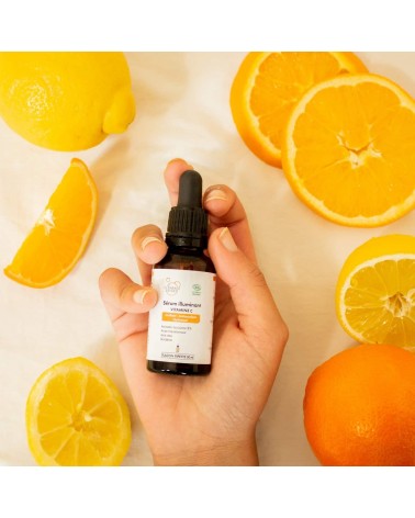 Sérum illuminant à la vitamine C Clémence et Vivien cosmetique naturel de qualité vegan