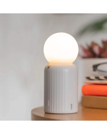 Mini Lamp Blanc - Mini lampe de table sans fil Lund London a poser de nuit led moderne originale design suisse