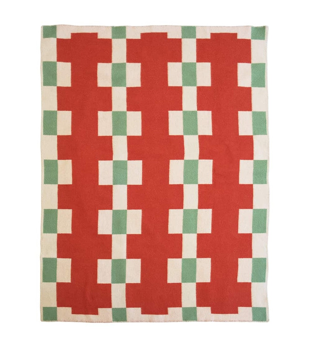 MARTA Rouge - Couverture en laine Brita Sweden un plaid cocooning couverture chaude douce plaide lit