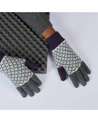 Cross Pattern - Merino wool gloves for men Catherine Tough original gift idea switzerland