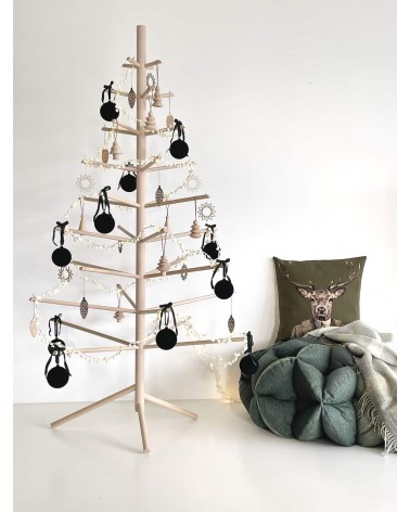 Wooden Christmas tree - Kitatori Design xmas tree in wood artificial fake realistic real woods christmas tree