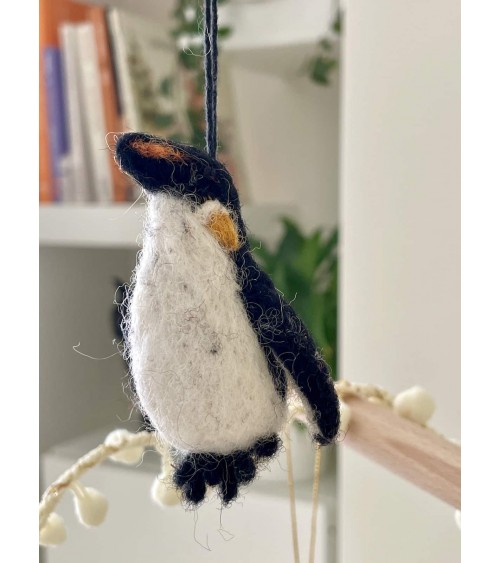 Pinguino imperatore - Decorazione natale Felt so good Decorazioni natalizie eleganti particolari decoro natale decorazione al...