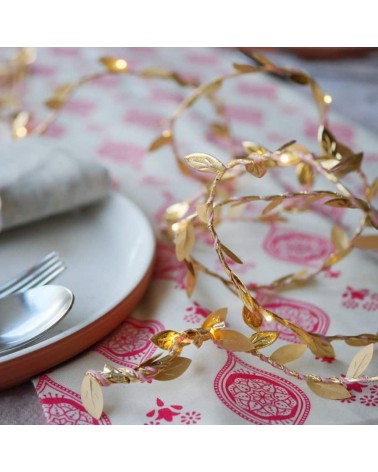 Golden leaves - Fairy Lights Melanie Porter lighted illuminated decoration indoor bedroom