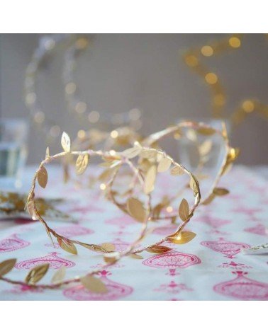 Golden leaves - Fairy Lights Melanie Porter lighted illuminated decoration indoor bedroom
