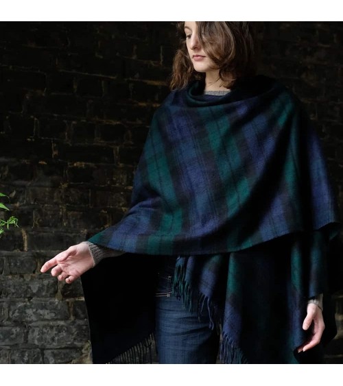 Mini Ruana Tartan BLACK WATCH - Merino wool poncho Bronte by Moon cape warm winter elegant for women kitatori switzerland