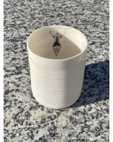 Cyclist man - fine porcelain expresso cup Keramiek van Sophie coffee tea cup mug funny