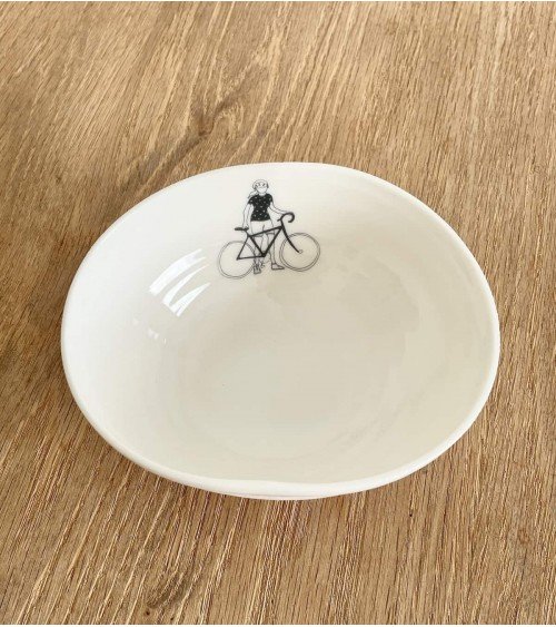 Ciclista Donna - ciotola in porcellana fine Keramiek van Sophie ceramica design particolari