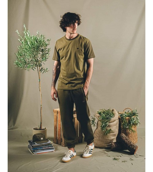 T-shirt Essential Organic - Gothic Olive Trendsplant magliette uomo donna cool tshirt t shirt cotone biologico organico