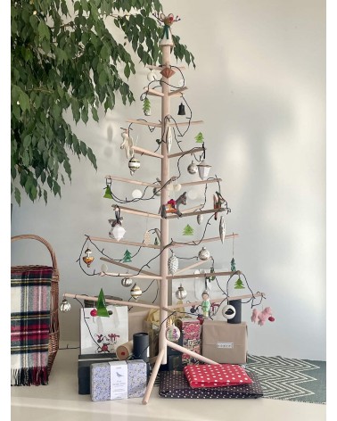 Albero di Natale in legno - Alberi natalizi di legno Kitatori bellissimi particolari decorato addobbati eleganti moderno