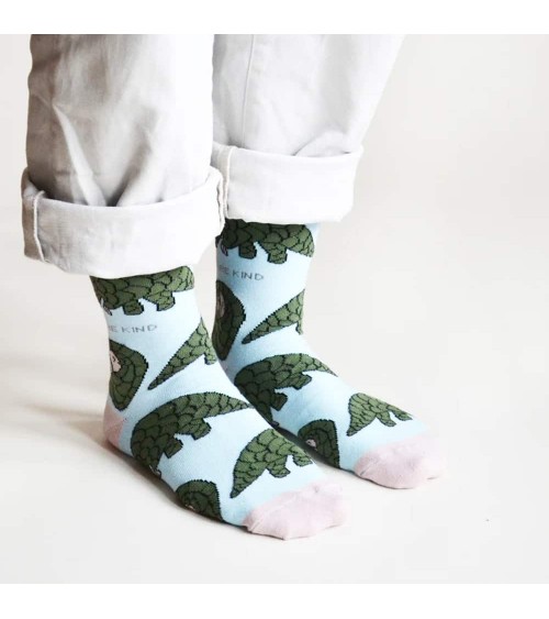 Sauvez les pangolins - Chaussettes en bambou Bare Kind jolies pour femme originales pour homme chausset rigolotes drole Suisse