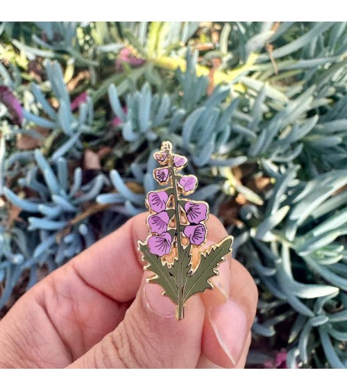 Flower Enamel Pin - Foxglove Plant Scouts broches and pins hat pin badges collectible