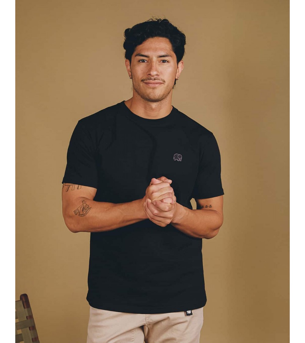 Organic Essential Black T-Shirt Trendsplant Tee shirts bio organic cotton ethical sustainable tshirt