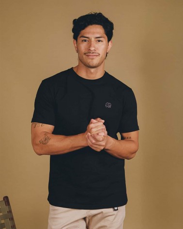Organic Essential Black T-Shirt Trendsplant Tee shirts bio organic cotton ethical sustainable tshirt