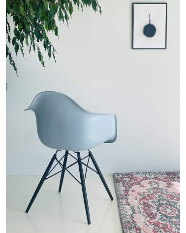 Eames Plastic Armchair DAW - VITRA - Usate kitatori mobili Oggetto di design vintage svizzera