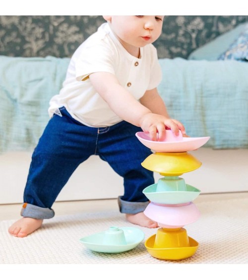 6 multi-coloured stacking boats - Bath toy Le Jouet Simple original gift idea switzerland