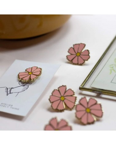 Cosmo - Pink Cosmos Flower Enamel Pin My Lovely Thing broches and pins hat pin badges collectible