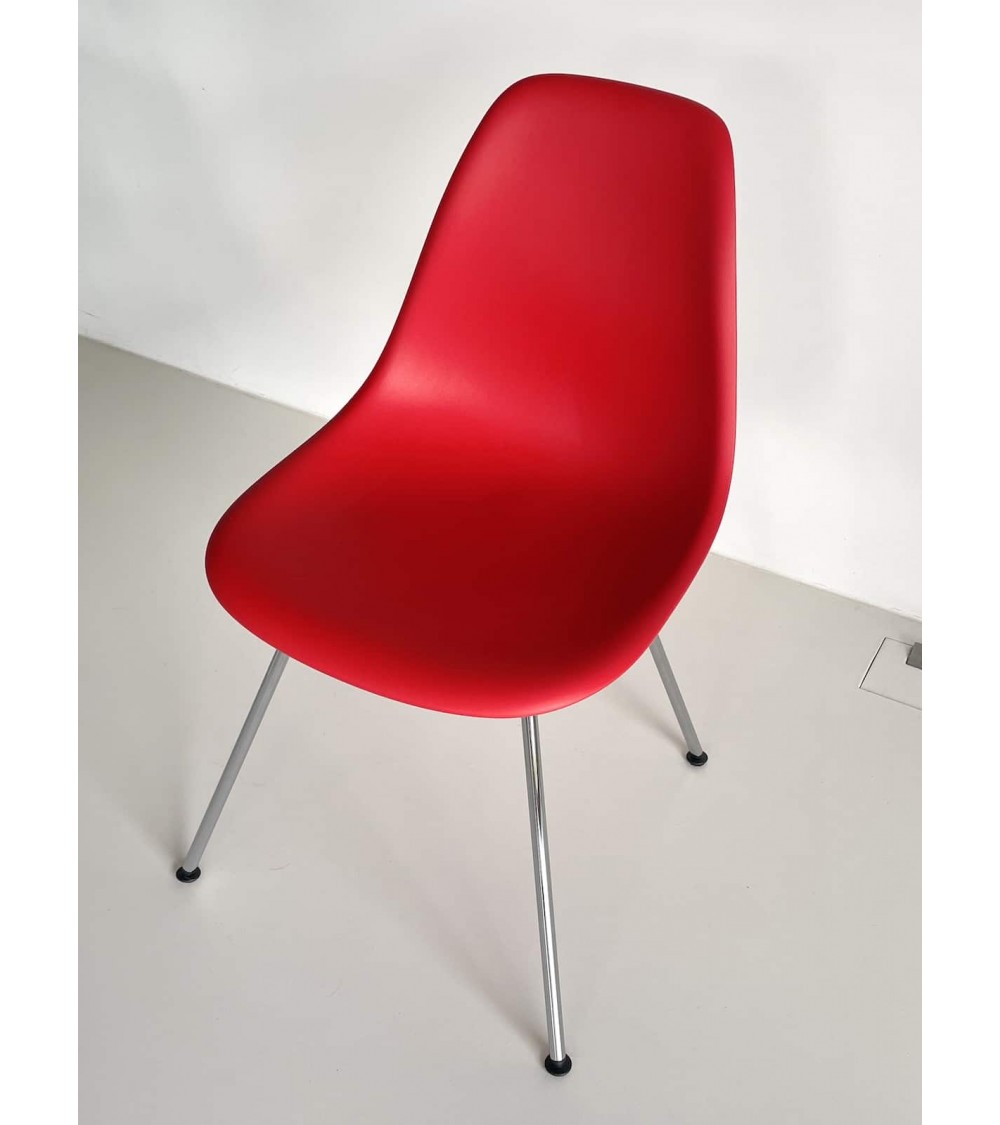 Eames Plastic Side chair DSX - VITRA - Usate kitatori mobili Oggetto di design vintage svizzera