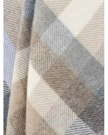 Plaid canapé WOODALE Bleu - Couverture pure laine Bronte by Moon un plaid cocooning couverture chaude douce plaide lit