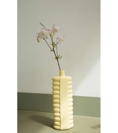 Bottle Vase 10 Fresh yellow - Modern Porcelain Flower Vase Foekje Fleur table flower living room vase kitatori switzerland