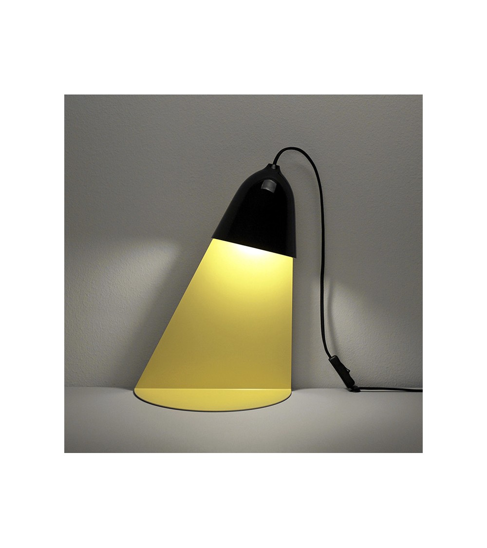 Light shelf - Tiefschwarz - Wandlampe & Tischlampe ilsangisang wandlampen wandleuchten wandbeleuchtung kaufen