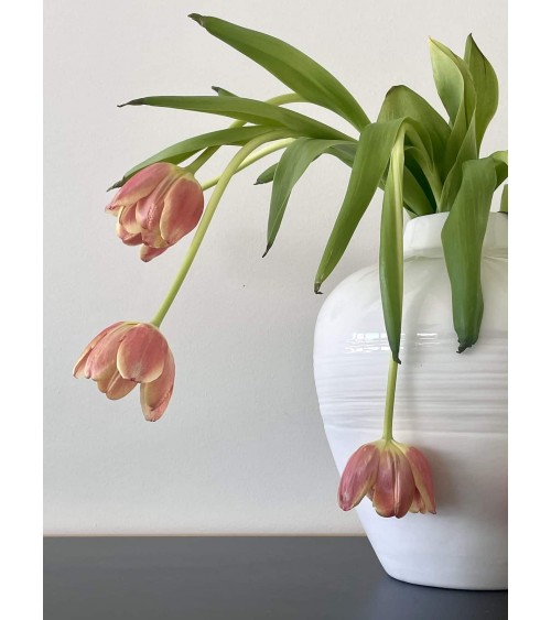Juliette - Porcelain Flower Vase Keramiek van Sophie table flower living room vase kitatori switzerland
