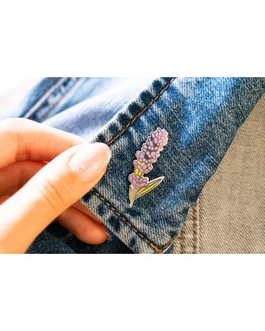 Enamel Pin - Lavander Creative Goodie broches and pins hat pin badges collectible