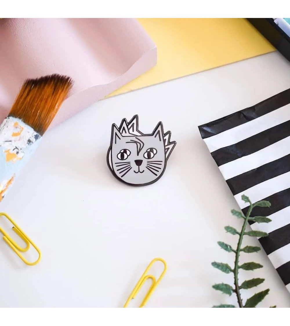 Pin's chat - Fur-turism Cat Art Meowment