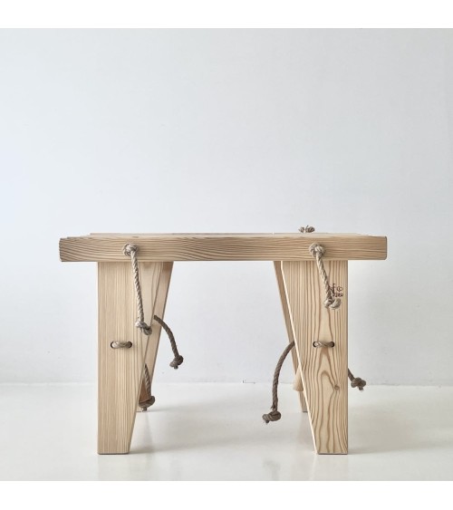 EcoBench 60 cm Lärche - Sitzbank - AUSSTELLUNGSMODELL EcoFurn Kitatori Schweiz kaufen