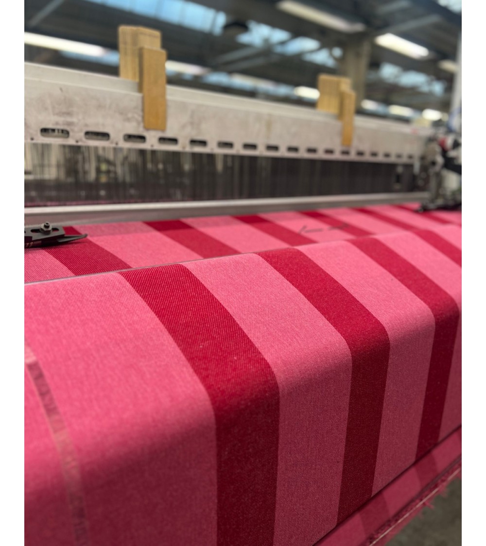 Plaid canapé STRIPE Rose - Couverture en laine mérinos Bronte by Moon un plaid cocooning couverture chaude douce plaide lit