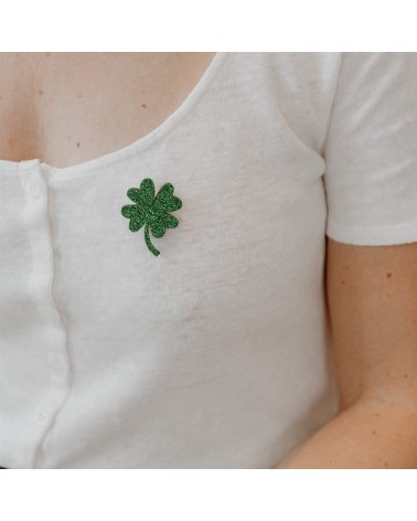 Trèfle à quatre feuilles - Pin’s en feutrine pailletée Les Petites Hirondelles pins rare métal originaux bijoux suisse