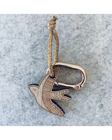 Schwalbe - Schlüsselanhänger aus Holz mit karabiner Les Petites Hirondelles geschenkidee schweiz kaufen
