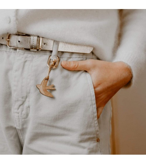 Hirondelle - Porte clé en bois avec mousqueton Les Petites Hirondelles idée cadeau original suisse