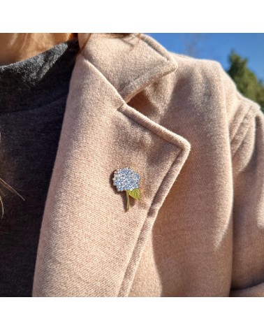 Flower Enamel Pin - Blue Hydrangea Plant Scouts broches and pins hat pin badges collectible