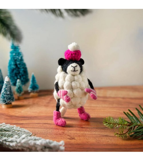 Wilma - Schaf aus Filz - Deko-Objekt Sew Heart Felt schöne deko schweiz kaufen