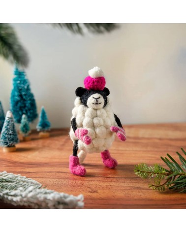 Wilma - Schaf aus Filz - Deko-Objekt Sew Heart Felt schöne deko schweiz kaufen