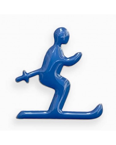 Mitch Pin - Blue Skier Pin Titlee broches and pins hat pin badges collectible