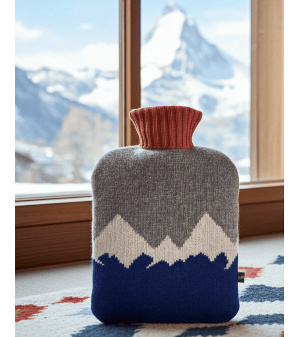 Navy Mountains - Bouillotte à eau déhoussable Catherine Tough longue originale haut de gamme luxe