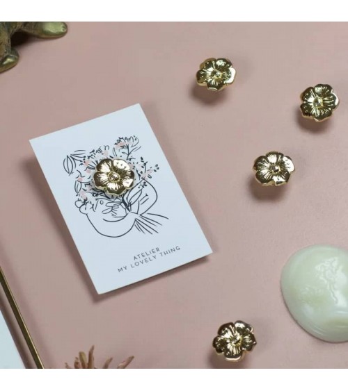Bouton d'or - Enamel Pin My Lovely Thing broches and pins hat pin badges collectible