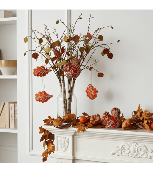 Eichhörnchen – Weihnachtsdeko aus besticktem Leinen Katie Larmour Linen Weihnachtsdekoration kaufen Weihnachtsbaum Deko Ideen...