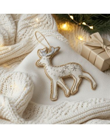 Rentier – Weihnachtsdeko aus besticktem Leinen Katie Larmour Linen Weihnachtsdekoration kaufen Weihnachtsbaum Deko Ideen 2024...