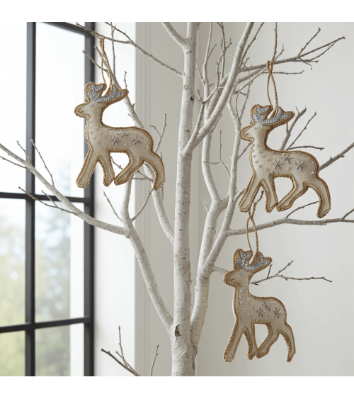Rentier – Weihnachtsdeko aus besticktem Leinen Katie Larmour Linen Weihnachtsdekoration kaufen Weihnachtsbaum Deko Ideen 2024...