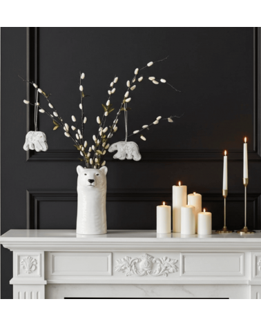 Peter, der Eisbär – Weihnachtsdeko aus besticktem Leinen Katie Larmour Linen Weihnachtsdekoration kaufen Weihnachtsbaum Deko ...